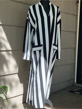Black & White Striped Long Women's Dress Caftan Style 3X Kaftan Resortwear